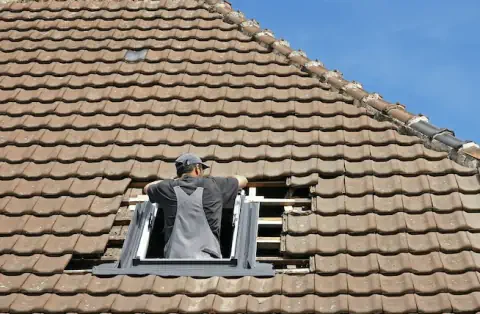 Pose de velux - Lusigny